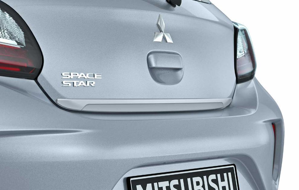 Mitsubishi Mirage Tailgate Garnish, Silver
