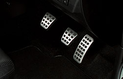 Mitsubishi Shogun Sport Pedal Kit