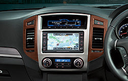 Mitsubishi Shogun Centre Air Vent Decoration Kit
