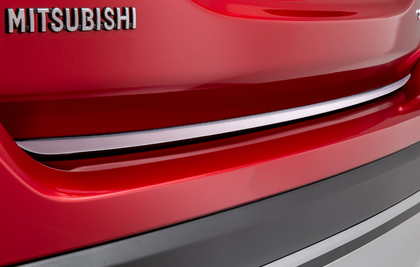 Mitsubishi Outlander Tailgate Garnish, Chrome