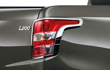 Mitsubishi L200 Rear Lamp Bezels - Chrome
