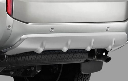 Mitsubishi Shogun Sport Rear Styling Element